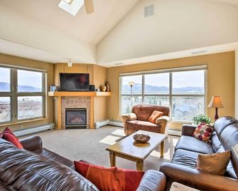 360 Mtn Views and Shared Hot Tub Cozy Frisco Condo! - Frisco - Sala de estar