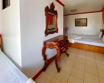 RedDoorz Hostel @ Tita Aidz Inn Baguio - Baguio - Camera da letto