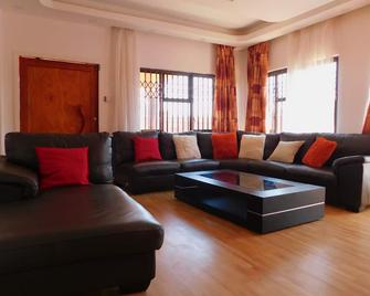 Livingspace Lodge - Lilongwe - Sala de estar