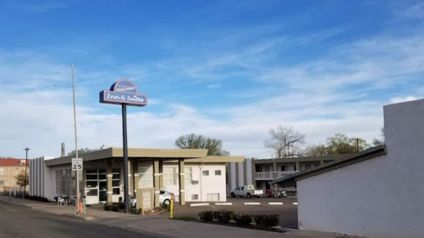 Welcome Inn and Suites