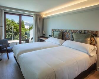 Blanco Hotel Spa - Navia - Slaapkamer