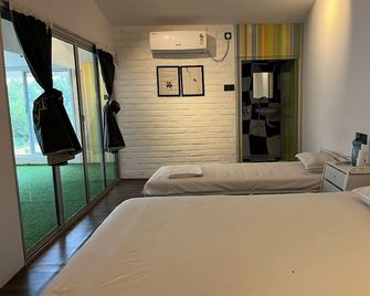 Aranya Bithi - Bānkura - Bedroom