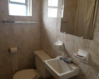 Sunny South Motel - Tampa - Bathroom