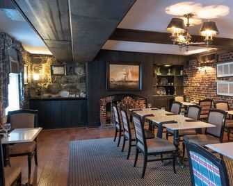 Governor Calvert King | Historic Inns | 0.3 Mi to City Dock | Dogs Allowed - Annapolis - Restaurant