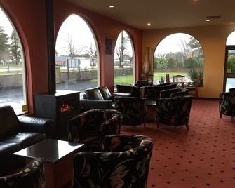 Bell Tower Inn - באלארט - טרקלין