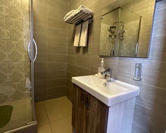 Tarlan Hotel - Aqtau