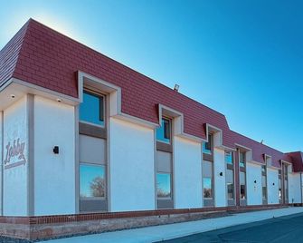 Red Rock Hotel & Suites - Hibbing - Edificio