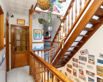 Kite & Surf Nomad house - Las Palmas de Gran Canaria - Cầu thang