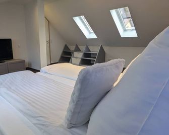 Himmel Suite - Schönau an der Brend - Bedroom