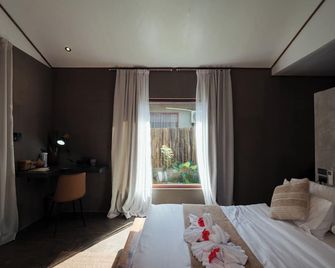 Inigtan Lio Villas - El Nido - Bedroom