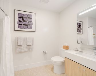 One Grove in Jersey City - Jersey City - Bathroom