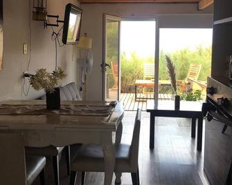 Beach Cabin By The Sea III - Monte Hermoso - Dining room