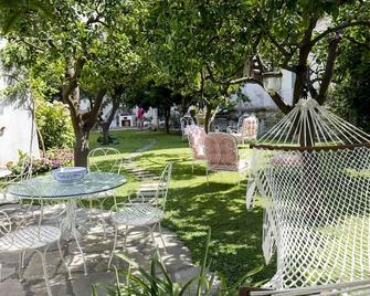 Palazzo Cacace Relais - Piano di Sorrento - Patio