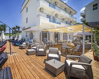 San Georgio Hotel - Agios Georgios Pagon