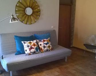 Alma N' Sleep - Almancil - Living room