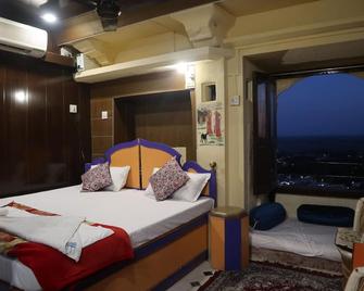 Hotel Paradise - Jaisalmer - Bedroom