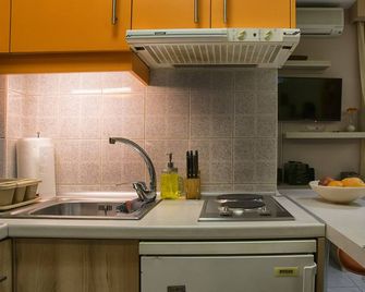 Orange Central Studio Heraklion - Iraklio - Kjøkken