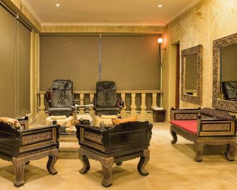 Colosseum Boutique Hotel & Spa - דר א-סאלאם