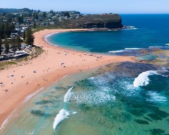 The Waratah House - Modern Coastal Retreat near Cafes & Beach - Mona Vale - Praia