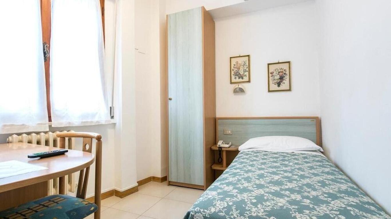 Stella Hotel