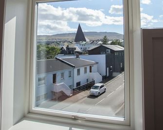 The Bird / Guesthouse / 10 min Walk Downtown - Tórshavn - Balkon