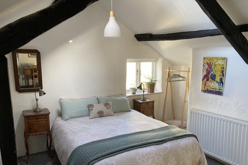 Six on Castle - Tiverton - Sovrum