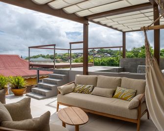La Suite Villa - Les Trois-Îlets - Balcón