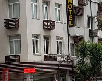 Can Hotel - Bursa - Edificio