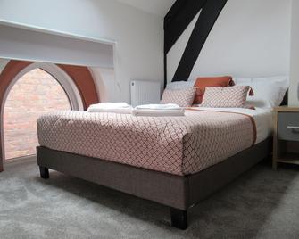 Emmanuel Church Apartments - Warrington - Bedroom