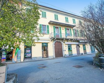 Appartamento Gabriella - Happy Rentals - Laveno-Mombello - Rakennus