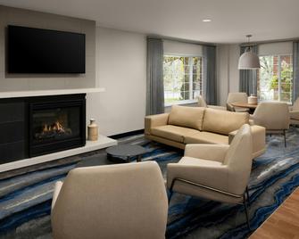 Fairfield Inn & Suites by Marriott Lake Oswego - Lake Oswego - Sala de estar