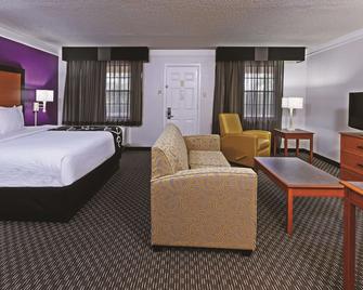 La Quinta Inn by Wyndham and Conference Center San Angelo - San Angelo - Yatak Odası