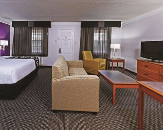 La Quinta Inn by Wyndham and Conference Center San Angelo - San Angelo - Phòng ngủ