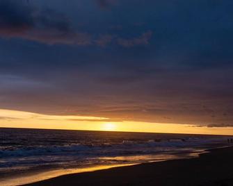 Acogedora palapa privada cerca de la playa. - Puerto Escondido - Strand