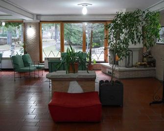 LH Albergo il Picchio - פסקאסרולי - לובי