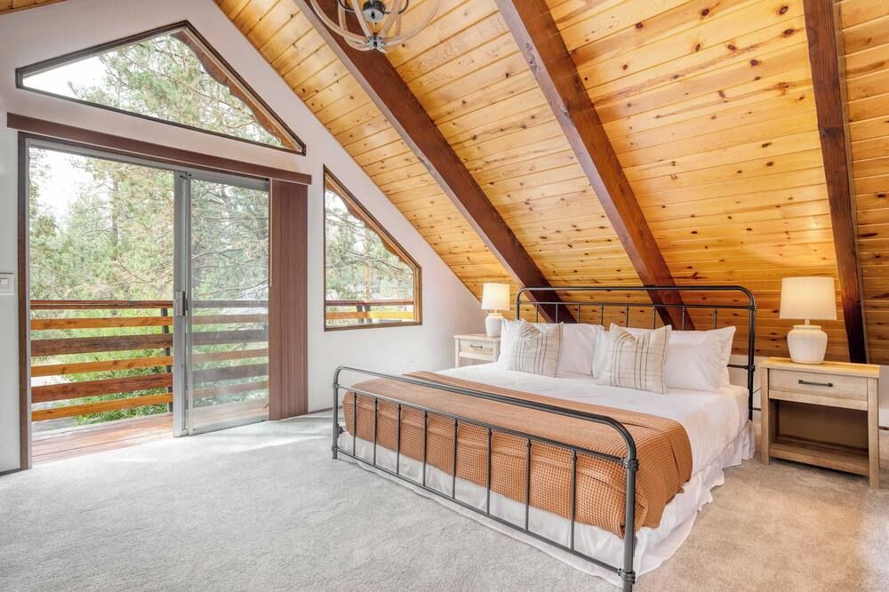 Avalon Pines By Avantstay 5 Mins From Be - ביג בר לייק - חדר שינה