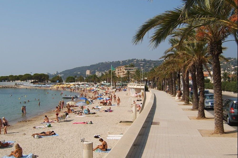 Chambres d'hotes La Bigarade - גולף-ז'וא - חוף