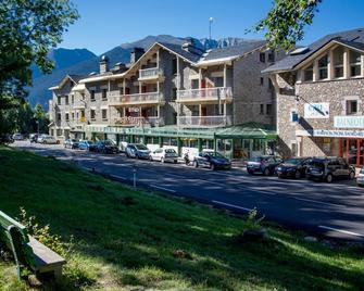 Le Clos Cerdan - Mont-Louis - อาคาร