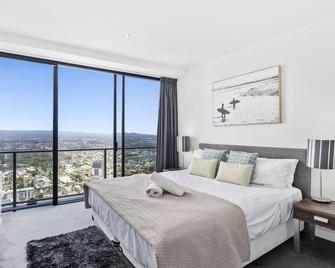 53rd Floor - Sky High Apartment in Circle on Cavil - Surfers Paradise - Chambre