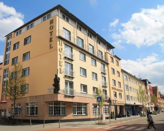 Hotel Römerhof Hanau by Trip Inn - Hanau - Gebouw