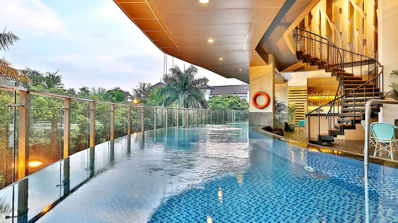 ذه وان أو وان دارماوانغسا سيدايو جاكارتا