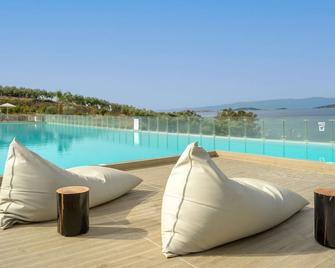 Akrathos Beach Hotel - Ouranoupoli - Pool