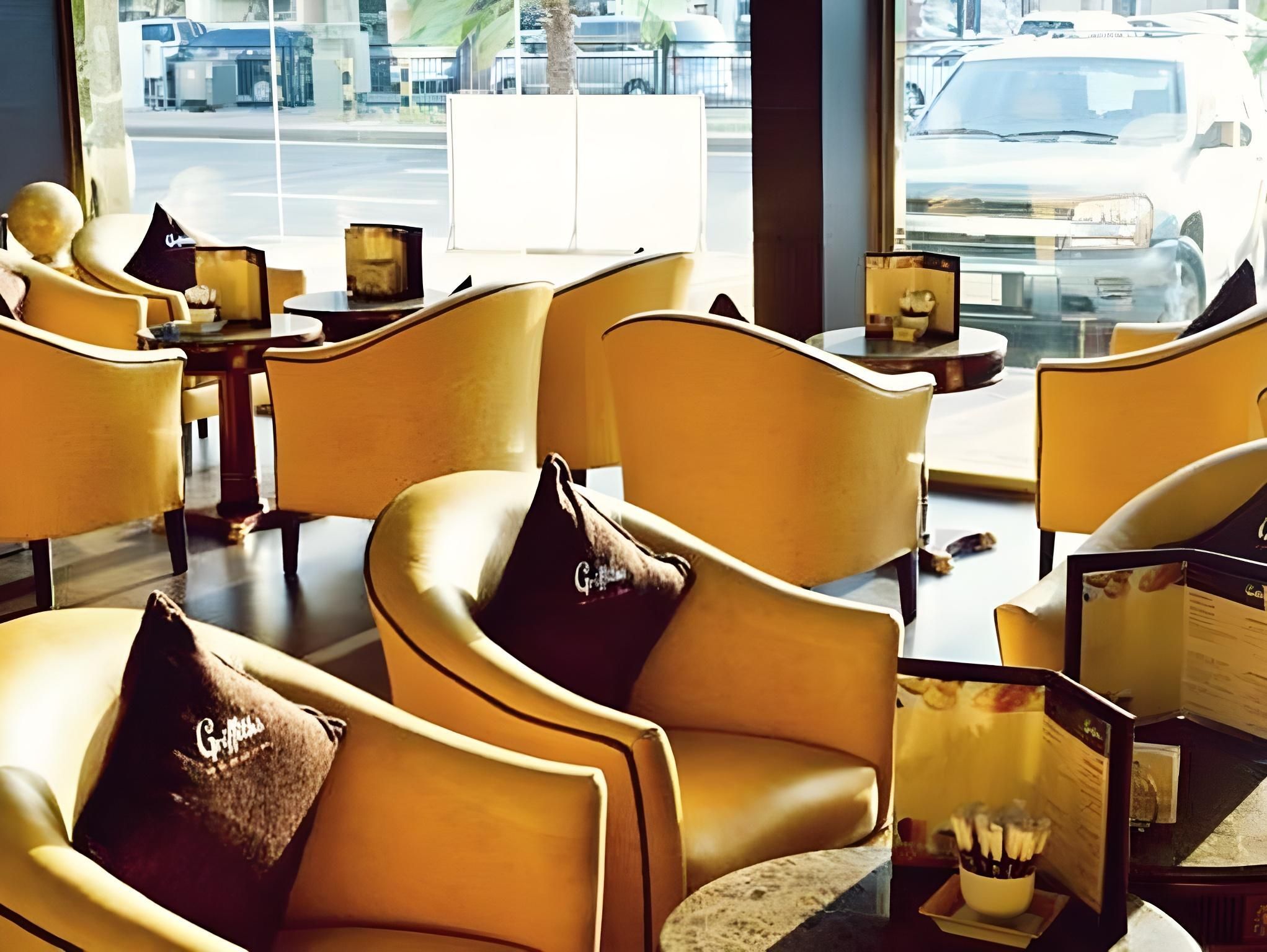 منصور بلازا للشقق المفروشة