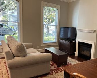Live Like A Local In Our Historic Victorian Garden Apartment In Pacific Heights - São Francisco - Sala de estar