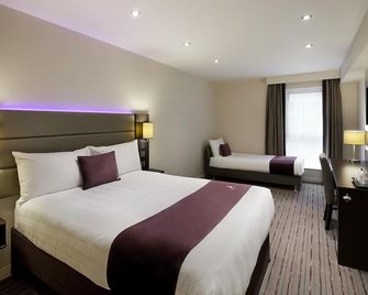 Premier Inn Dartford - Dartford - Schlafzimmer