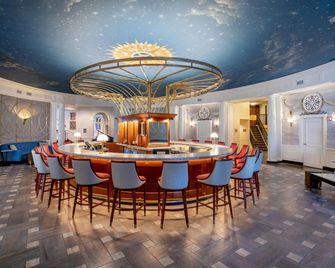 The Hotel Roanoke & Conference Center, Curio Collection by Hilton - רואנוק - בר