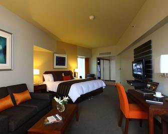 Delfines Hotel & Convention Center - Lima - Habitación