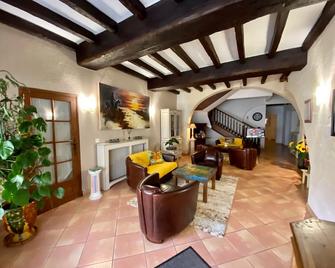 Hotel Porte de Camargue - Arles - Hall d’entrée