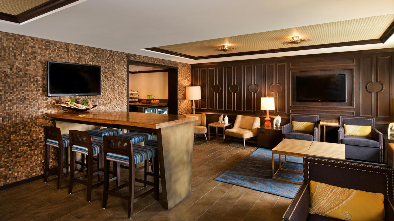 Hilton Santa Fe Historic Plaza