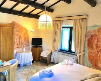 Hotel Villa Clementina - Bracciano - Bedroom